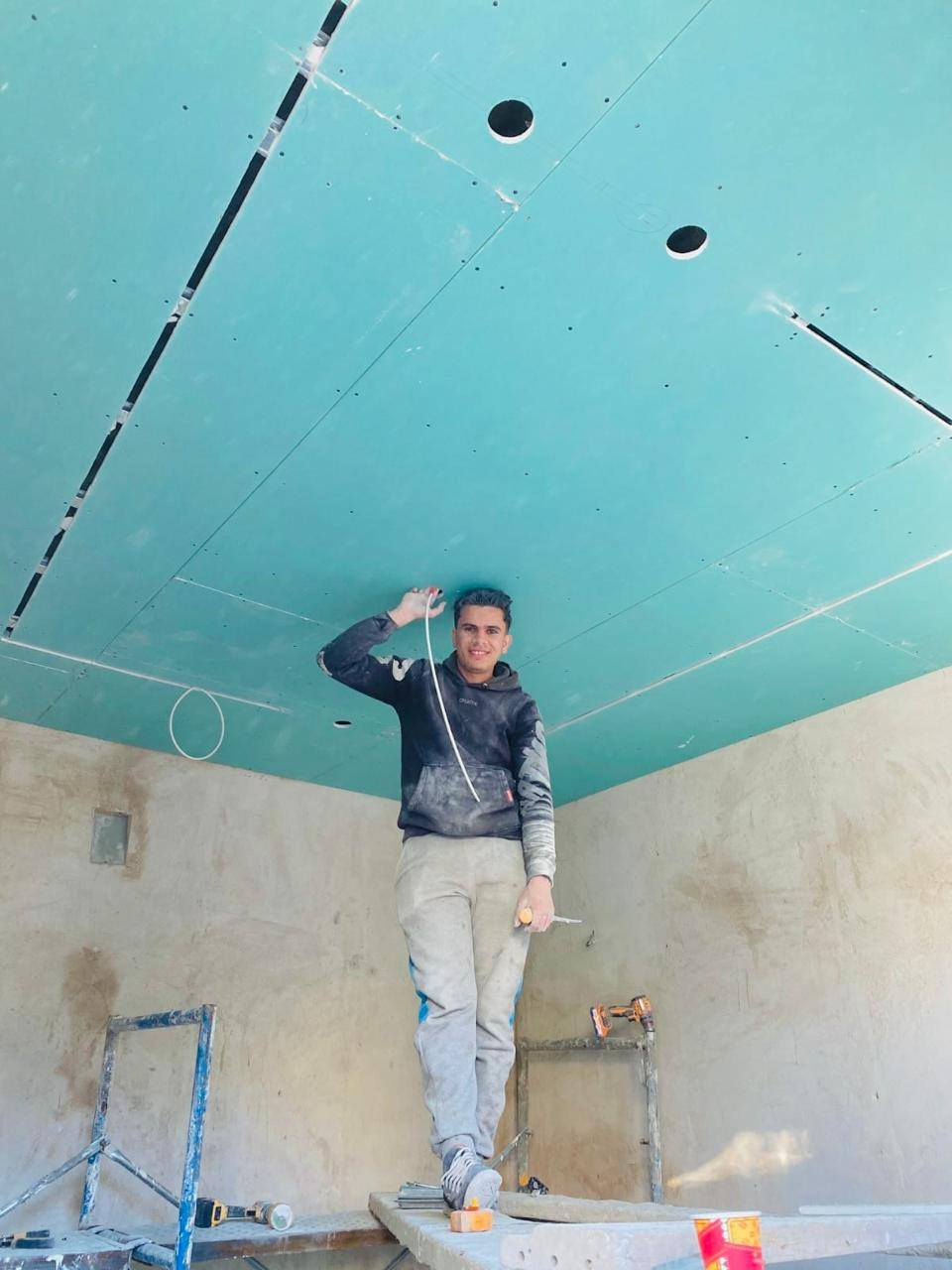 خلفه جبس بورد مصري درجه اولى شغل تسليم مهندس اشتغل كرسته وعمل كامل مع الصبغ وتفتيح الاسبوت لايت واليد بروفايل ت/***********
