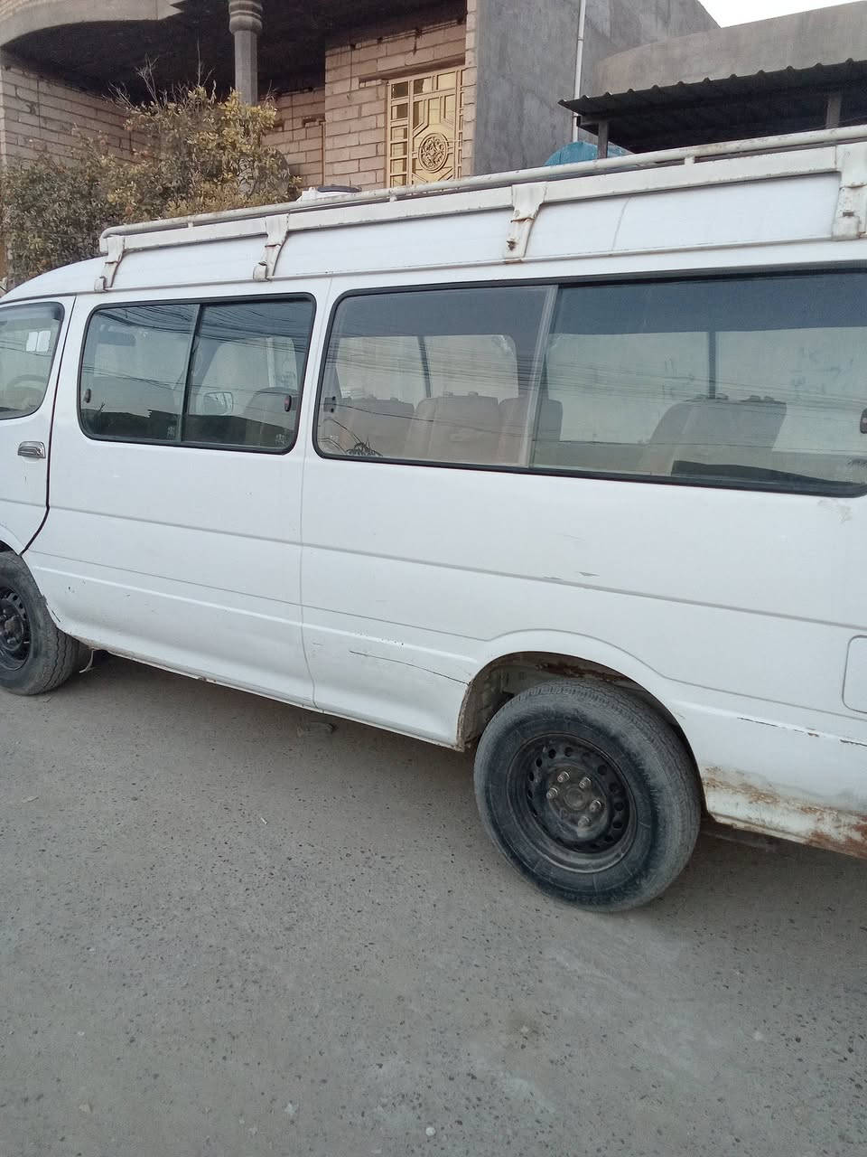 جنبي اج وان رقم بغداد رقم جديد هزه جديده *********** بابل حصوه السعر 77 وبيها مجال
