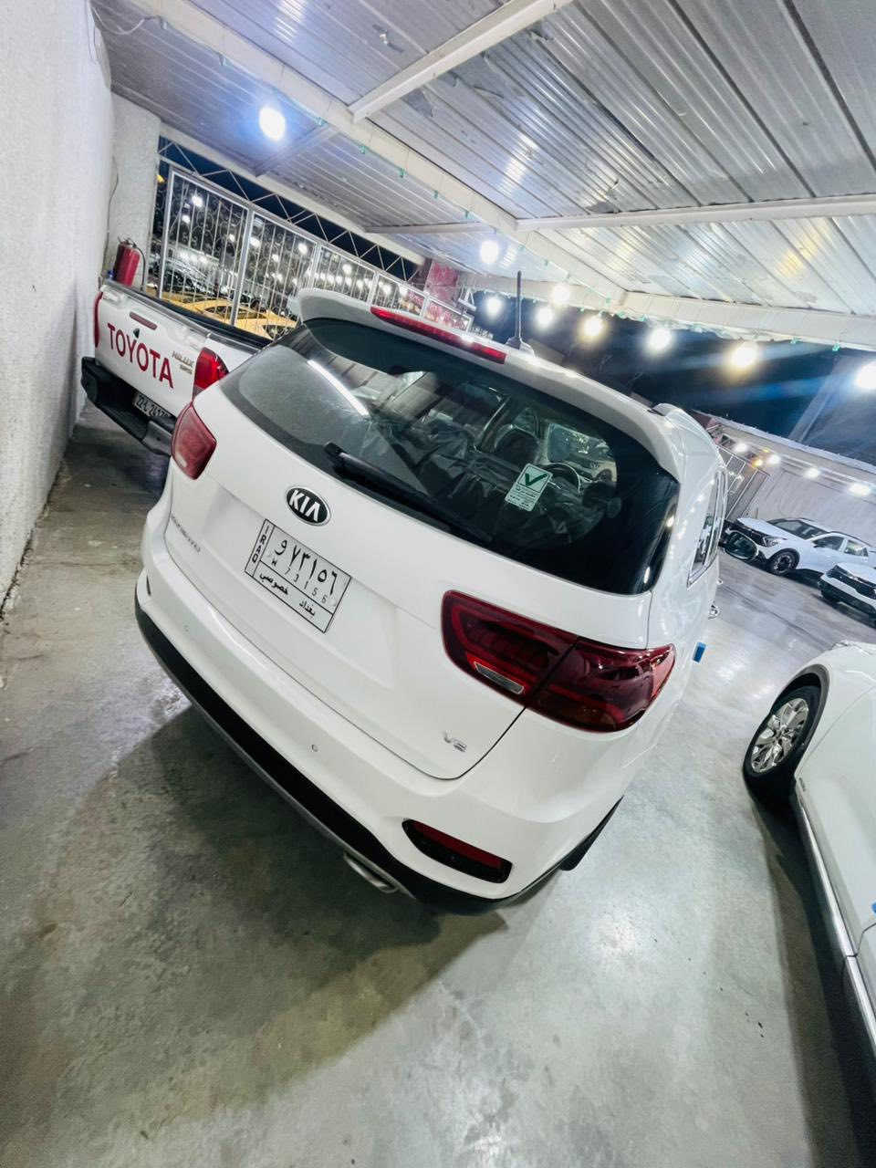 السلام عليكم ورحمة الله وبركاته…
عندي هاي السورنتو موديل 2018 دوليه الشكل الجديد
مكفوله ما عدا مكانين بارد بسيطات جداً
مكفوله كير مكينه صدر تخم تاير تبريد كله جاهز خير من الله
فول السياره بانوراما . بصمه . كشنات جلد . كشنات كهرباء . شاشه اصليه كامره خلفيه . 7 راكب . 3 قطع تبريد . حساس امامي وخلفي …
هواي مواصفات مكان السياره بغداد
سعرها 250$ دفترين وخمسين ورقه مجال بسيط بيها


**إذا كنت صاحب هذا الإعلان وتريد حذفه لأي سبب، رجاءا أرسل رسالة إلى الدعم الفني**