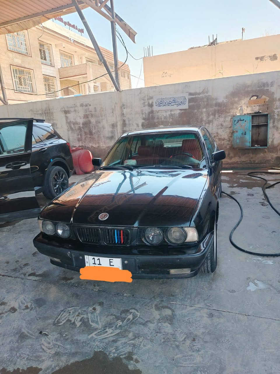 للبيع
بي ام 535
رقم بغداد دولي 
مكينه وكير حاويه قبل سبوع شادهن
تبريد شغال
تخم تاير جديد
نقص صدر امامي و بطيخة وسطيه
والباقي جاهزه 
سياره جديده وحلوه
مكاني ديوانيه 
السعر 55 وبيه مجال
للاستفسار 
***********
***********
