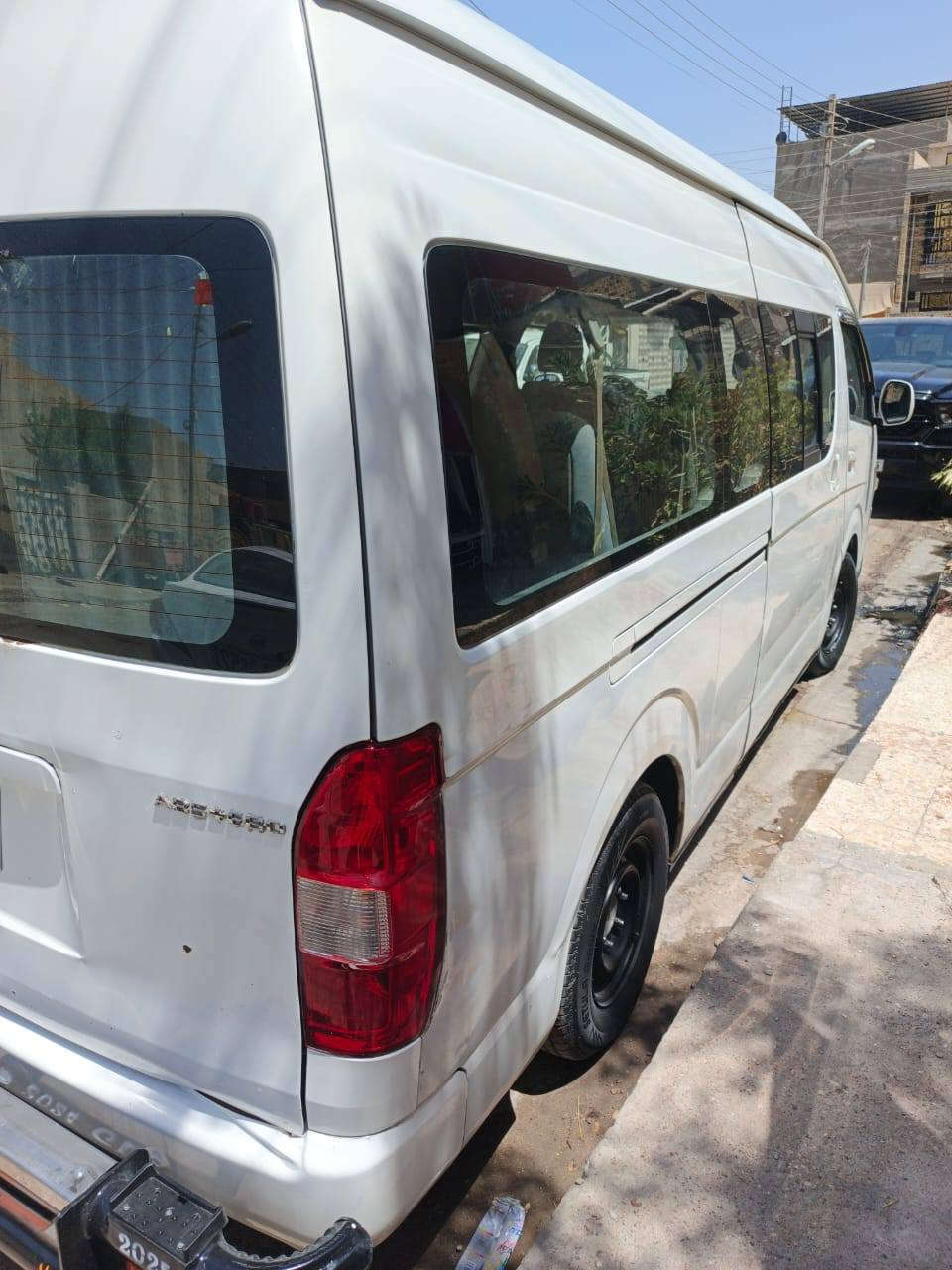 السلام عليكم جنبي موديل ٢٠١٩ سياره بيه صبغ بالطويل وكلشي موضح بالفيديو مكينه جديده كير اكسل تخم تاير حداده تبريد جاهزه السياره رقم بصره مكانه البصره مكلف بالنشر مال ولد صاحبي موبايل ***********
