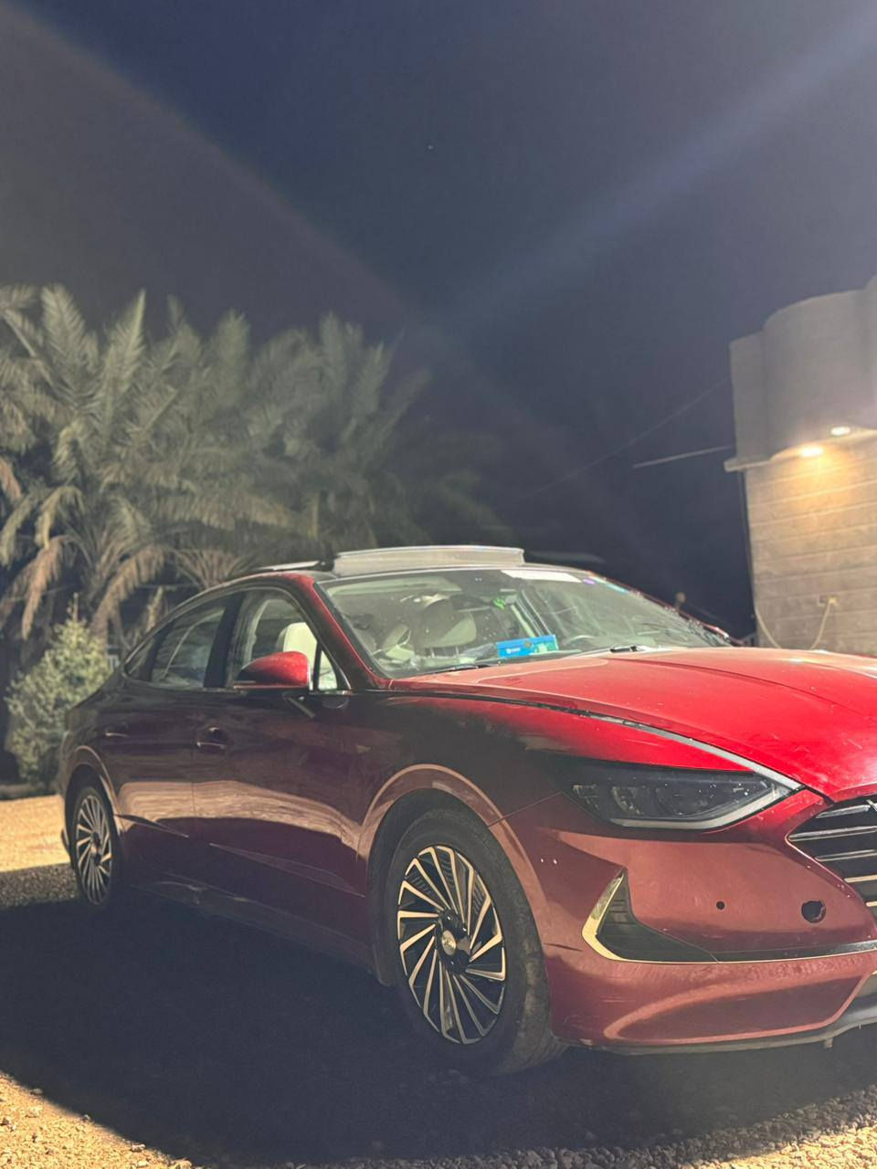 السلام عليكم 
سوناته للبيع موديل 23  مكينه 2000 هايبرد دخول ذكي كامرات 360 درجه بنوراما قطعتين قياده ذاتيه رادار  كشنات جلد فول مواصفات للاستفسار الاتصال ***********
