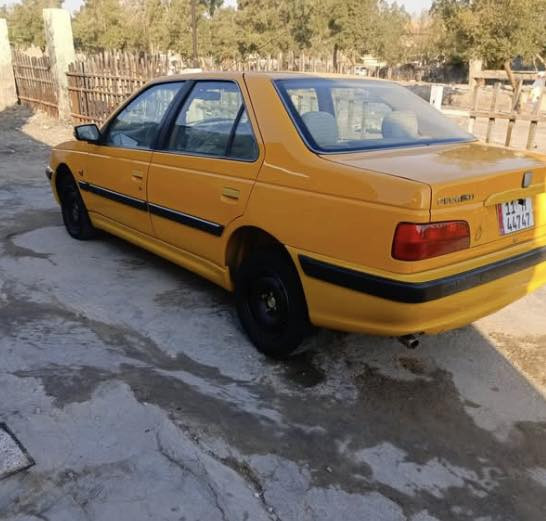 السلام عليكم سياره للبيع الموديل 2018 مكفوله كفاله عامه  سعرالسياره 68وبيها مجال مكاني ًمدينه الصدر رقم ***********
