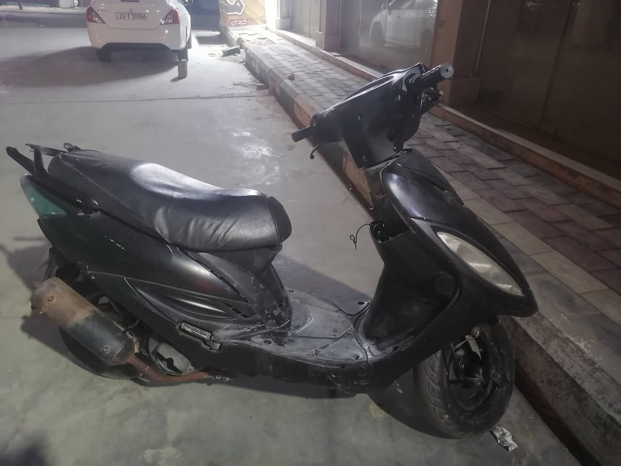 جي فور كاملة مناقصها اي شي كهربائيات سلف مكينة شلعه خير من كلشي كامل سعرها 300قفل مكانها الناصرية سومر 
واتساب *********** الدراجه احلى من الصور
