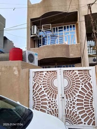 للبيع الامين الثانية خلف جمعية ٦ كانون قرب المنتزة 80×4م طابقين الاول ...