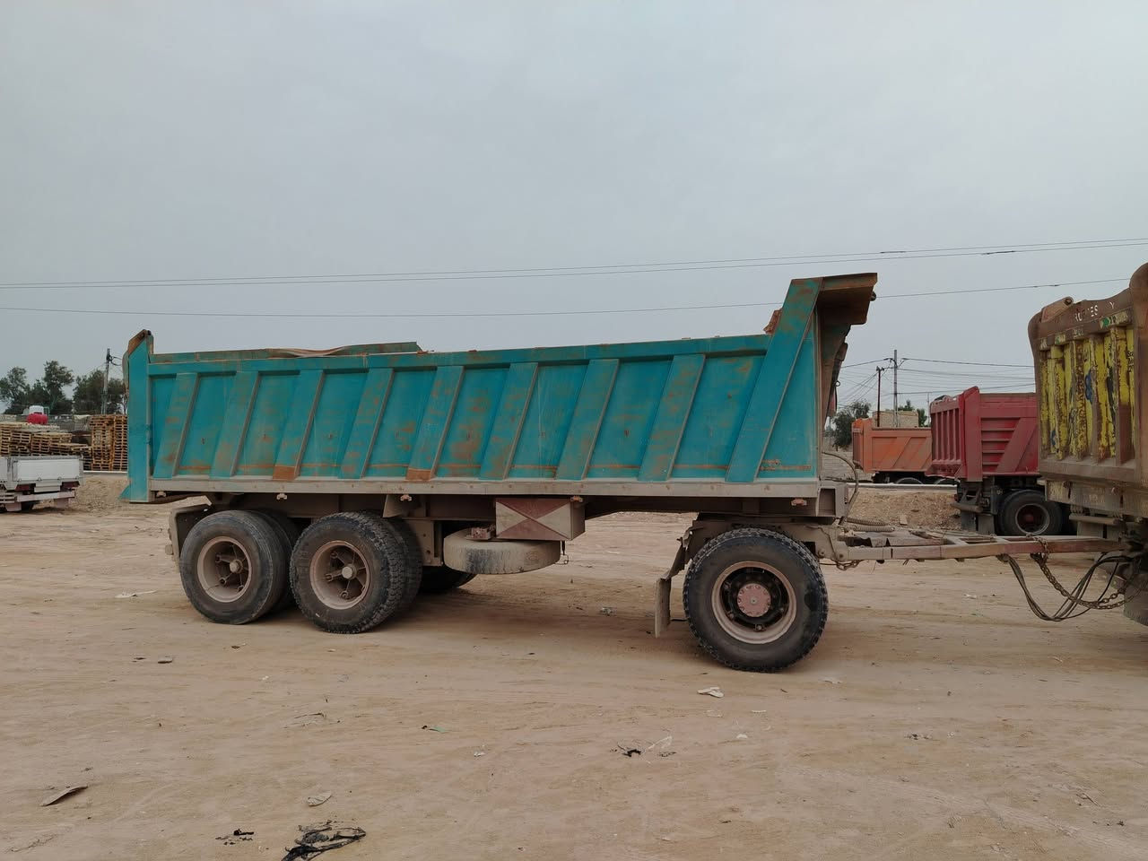 يالله للبيع مقطوره مايلر شاصي 16مكفول دناكير 14 وصينيه سربس نص جيف جرار جديد جك جديد  عربانه وزن خفيف  الاستفسار اكثر اتصل علا هاذ رقم ***********
