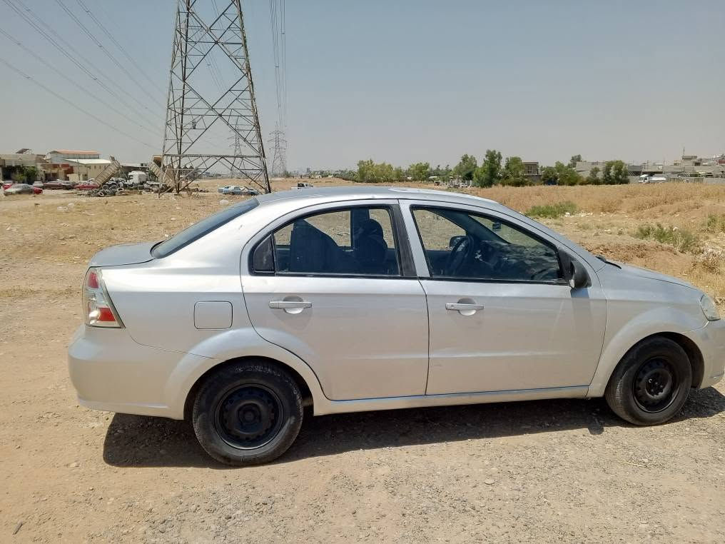 ئەڤیۆ2008سلڤەر گێڕو مەکینە و تەبریت بەشەرت عام نیە حیزام نیە چوار تایەی تازەی لەژێرە سەنەوی تا2031تازەیە بەناو خۆمەوەیە وەکالە و بەناوکردن بەشەرت تابڵێی سەیارەیەکی تنو تۆڵەژ.م *********** أربيل, العراق
