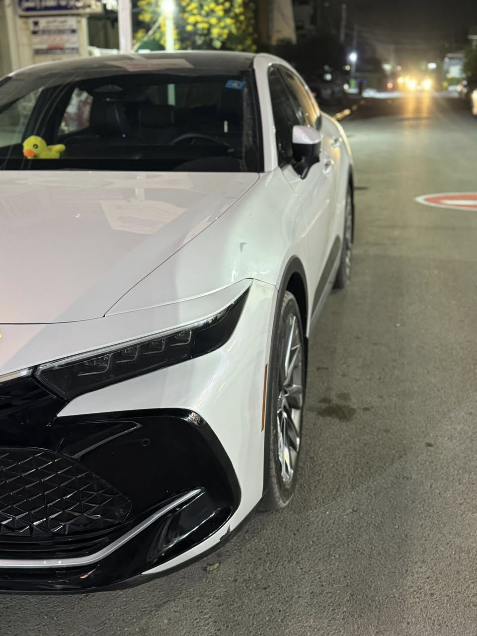 تويوتا كراون 2023 وارد امريكي لون ابيض
حادثها جاملغ ومعدل عل بارد بدون صبغ 
وصور الحادث بل منشور 
رقم بغداد شبه مميز 
المواصفات 
محرك 4 سلندر هايبرد بدون تيربو 
لايت اربع عدسات
بنوراما 
شاشه جبيره 
كشن خزن 
كشنات اماميه تبريد وتدفئه وخلفيه تدفئه
ويل 21 
كامرات محيطيه 
رادارات 360
ماشيه 38 الف كيلو
السعر 290 وبي مجال قليل 
مكانها بغداد العامريه 
رقم الهاتف ***********
