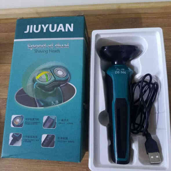 سلام عليكم :من رخص أدمن محترم مكائن حلاقه اصلي+ساعه اصلي/ توصيل فقط بكركوك اي ستفسار  عبر/واتساب /***********تحياتي ج كركوك
