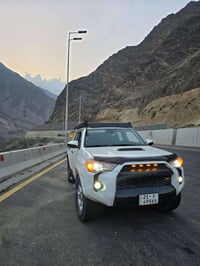 TOYOTA  4RUNNER   2021SR5 Premium ~ تويوتا 4 رنر   ~ وارد أمريكا   ~ م...