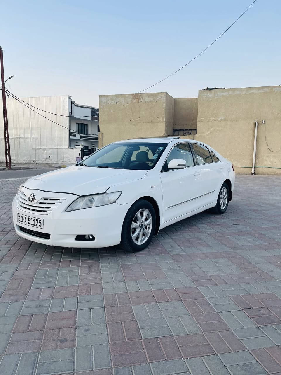 تحيه طيبه 
السلام عليكم للبيع كامري موديل 2009 وارد خليجي شركة افطيم رقم بغداد  دولي تحويل مباشر 
محرك 4/2400
فول مواصفات اعله فئه بالكامري واحد على واحد 
المواصفات تحكم استيرن جهتين كامره خلفيه كامره اماميه مثبت سرعه  برده خلفيه فتحه سقف كشن كهرباء حساس خلفي  حساس امامي تبريد قطعتين ثلج ادامه كامله يعني السياره جاهزه مال جناي 
كير محرك كفاله تخم تاير صدر امامي وخلفي 
يعني السياره جاهزه خير من الله 
وشرط الفحص 
بيه قطع صبغ أبيعك حزام مكفوله من الدواخل لغود شواصي تكم كفاله حوض كفاله صبغ اثر شخوط وتوحيد لون 
السعر المطلوب 107
الاستفسار الاتصال 
***********
***********
غير متواجد ع فيس 
مكان السياره فلوجه
