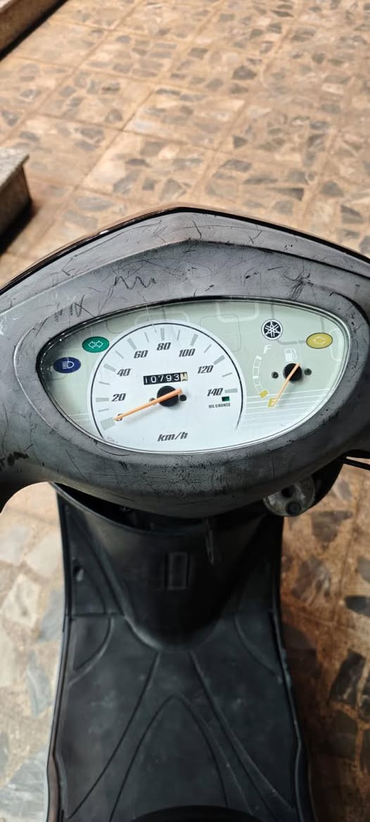 السلام عليكم ورحمة الله وبركاته اخوتي العزاز اقراء المنشور وخابر وبخدمتك دراجه نوع ابريز بغباء حديث لون مميز الالون الدرجه رمبه كفاله عامه من كل النواحي تأيرات جديد دهن مواتال الله شاهد بانزين محسن الدرجه كلهه ختمه واحد وايه المكينه فول تجي تشواف وتشلع اعيون نازاله منه الرمبه سالهه 15يوم عدل الله شاهد منزللهه مليون ٤٠٠الف ماشيه 10 الحقيقي السعر النهائي مليون ١٥٠ بغداد مدينه الصدر تجي وطيك درجه ترحمالي عليهه شاهد الله ماعدك تاخذه وتروح بلاش ماعجبك السعر شواف الرمبه بيش وبخدمتك ماتعجبك اعبر المنشور الرقم(***********] خادمك اصغير اني السعرمليون و150
