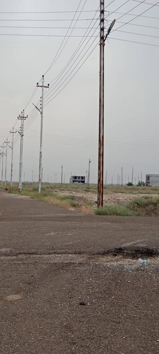 قطعة ارض 200مترللبيع في مجمع الفرسان طريق لحديد طابو زراعي سند25 بيع مستعجل ضروف خاصه السعر17 مليون ***********
