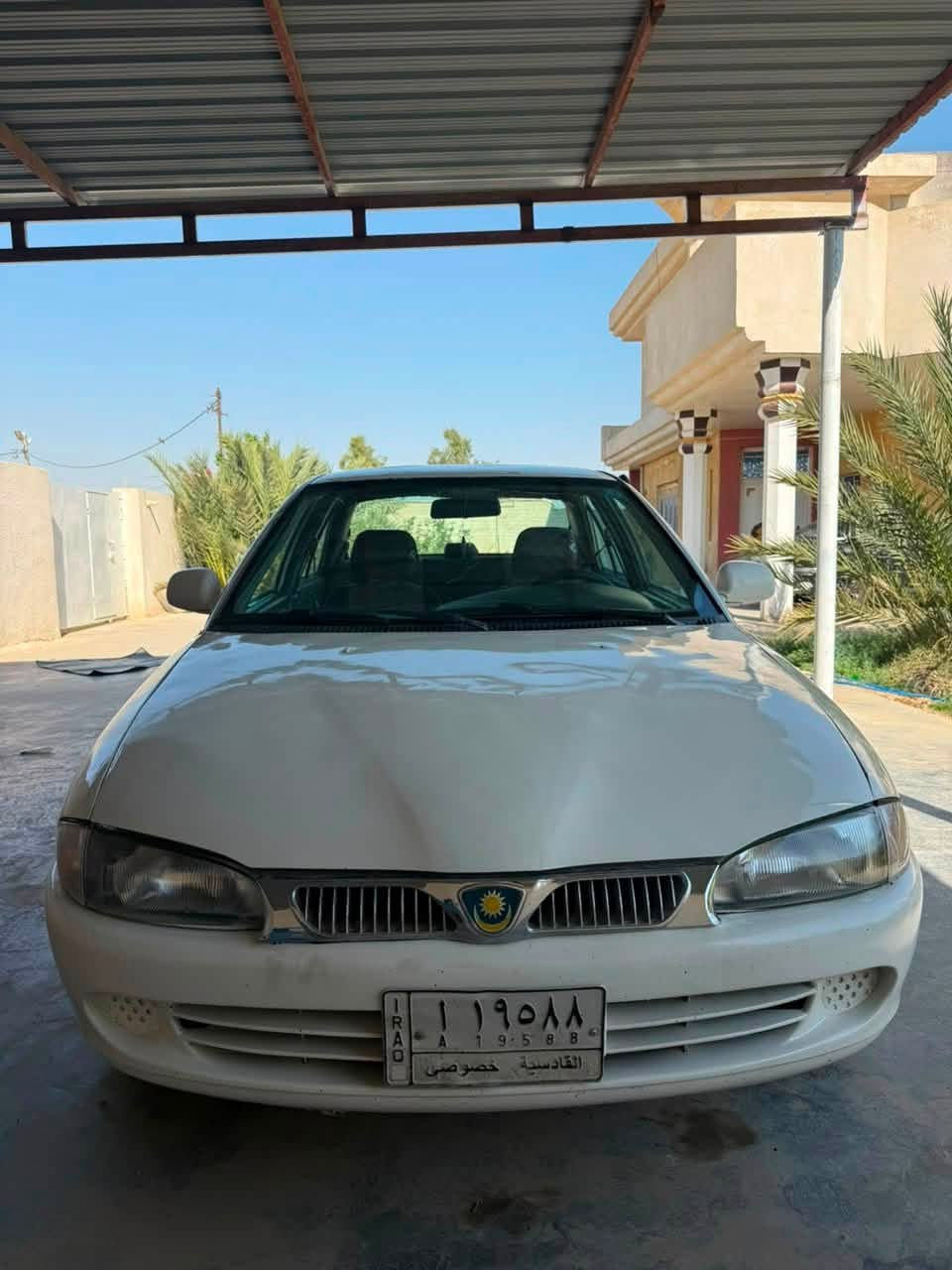 السلام عليكم…
بروتون للبيع 
موديل ٢٠٠٤ 
كير اوتو 
محرك كير جيد جداً 
منضومه تبريد جديده كامله بلاديه مؤسسه 
داينمو جديد 
ماصدات وبك لايتات جدد 
السياره مصبوغه عام للجماليه
دواخل بلاديه غرفتهة خير من الله 
السياره رقم قادسيه شرررط التحويل 

السعر: ٤٨ وبيهة مجال 

***********

