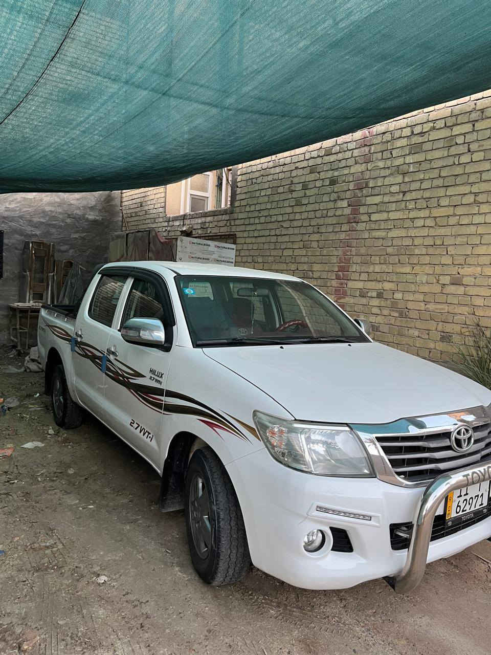 سلام عليكم بيكم هايلوكس 2015 كير اوتوماتيك مكفوله كفاله عامه كير ومحرك وكشر سياره بوضع الشركه سنويه ب اسمي تحويل ثاني يوم رقم الماني للاستفسار ***********
