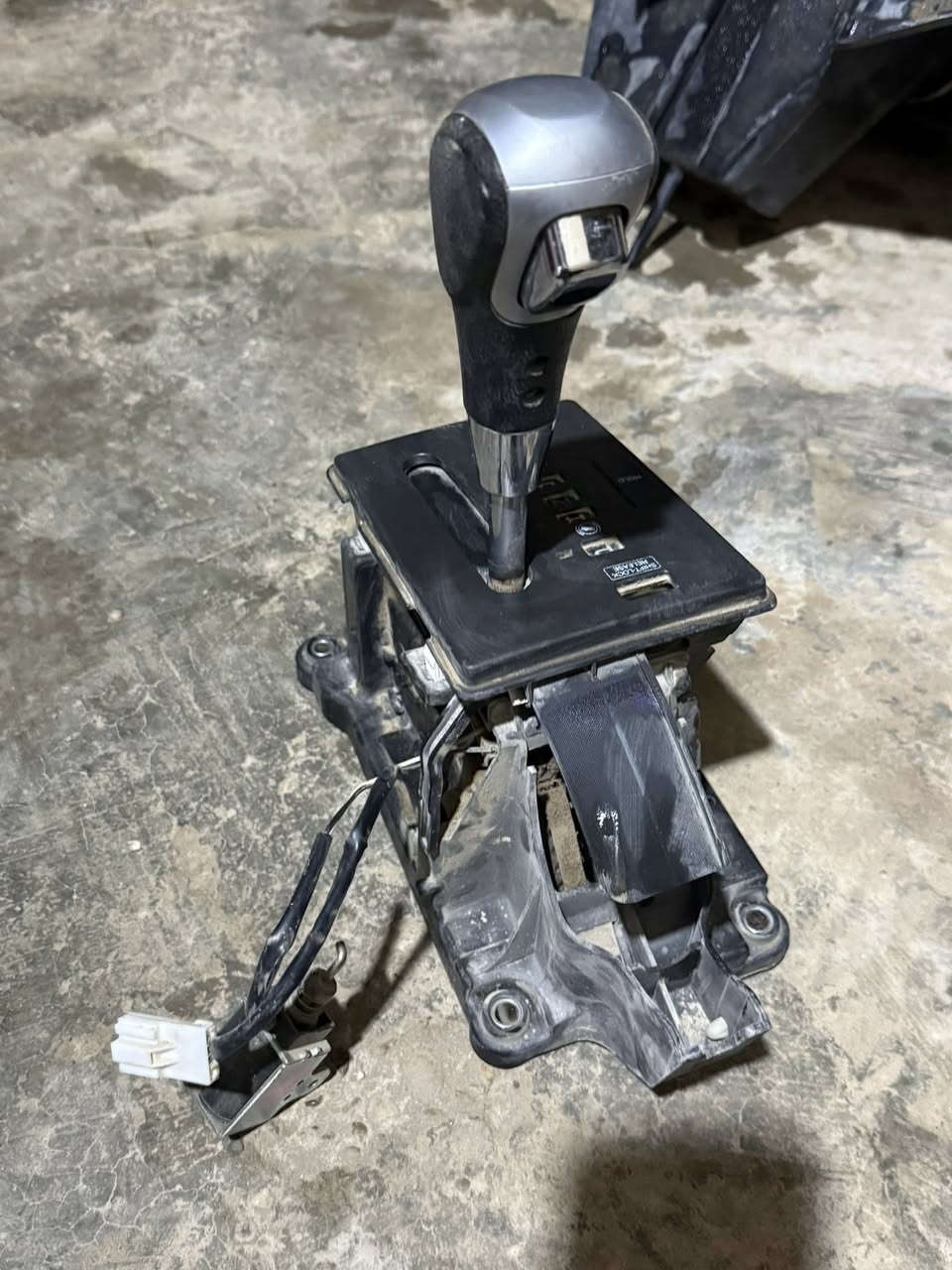 السلام عليكم 
غراض افيو للييع 
*********** 
*********** واتساب
