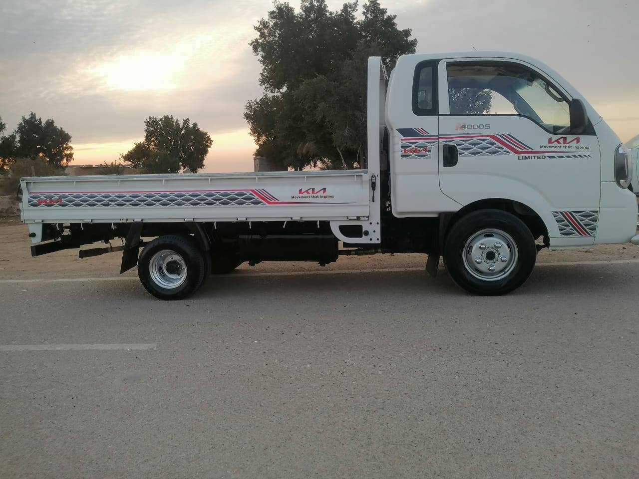 للبيع كيا فحل حمل موديل 2020على الابلاد 
السعر145
 رقم بصره سنويه  2027مشروع وطني سياره نضافت 2024 الله يشهد بلعافيه عله الياخذه مرتبه
 مكفول كفاله عامه شرط  لا ضربه ولا صبغ ولا شخوط ولارصعه ما بيه شرط الفحص باكيت رقم شاصي واضح سياره فول مواصفات دشبول نفخ كشنات مانع النزلغ تايرات محورات 14 
الوره قطره جنزار مابيه شرط من الشروط باكيت تبريد ثلج
الشراي ويدور سياره جديده يخابرني 
اذا ماتشتري فدوه لاتعلق سوك كلشي بي. نضافته فول الله يشهد عن كلامي 
مكان السياره ناصريه استفسار علئ الارقام التاليه
***********
