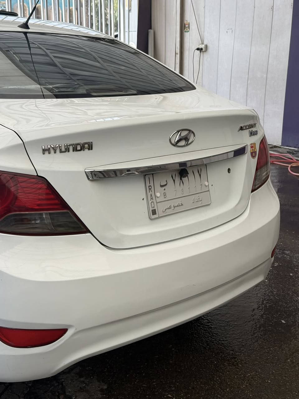 السلام عليكم هونداي اكسنت 2013 خليجي مكفوله عدا باب السائق صبغ السياره مكينه كير كفاله فول موصفات 

موصفات 
فتحه -أربع دسك-جلد ابلادي -اشاير بالمري -
الاتصال ***********
