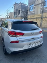 النترا جي تي محرك 2000 كير AT السعر 110 وبيه مجال  صبغ البنيد فقط  للا...