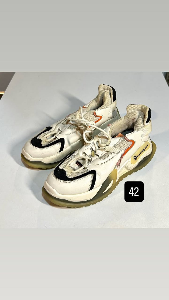 عرض بمناسبة حلول شهر رمضان رمضان السعر 13 الف والتوصيل مجاني لجميع المحافظات
احذية كوالتي جدا عالي
ويتوفر احذية بعد بأشكال ثانية 😍


**إذا كنت صاحب هذا الإعلان وتريد حذفه لأي سبب، رجاءا أرسل رسالة إلى الدعم الفني**