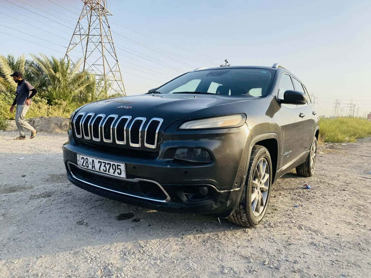 جيب موديل 2017 رقم نكليزي مكينه 4 سرندر  سياره فول مواصفات سياره مصبوغه عنوان ديالى   السعر105 بيهه مجال يرهم مراوس ***********
