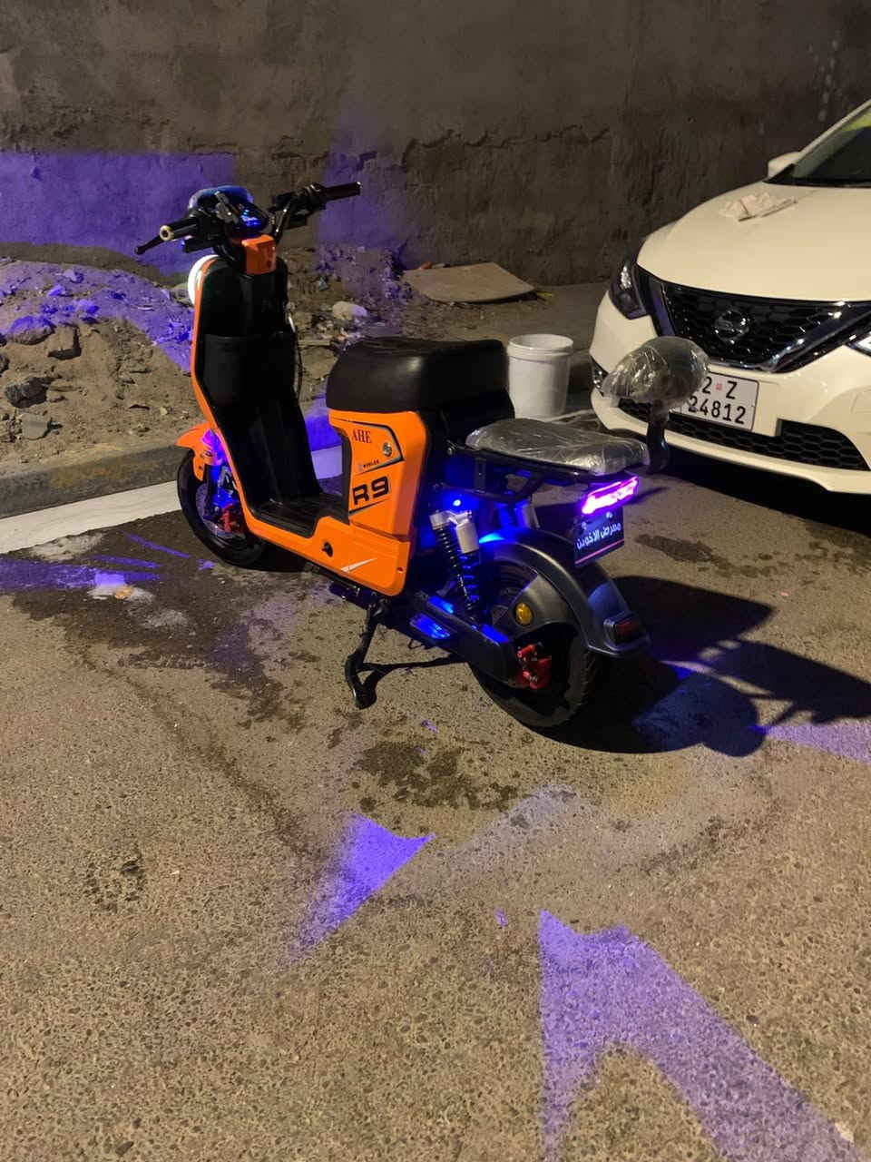 سلام عليكم دراجه R9 للبيع فول نضافه مديل 26 خمسه بطاريات 32 انبير كهربائيات كلهن شغالا دراجه كفاله سعرها 450 وبيها مجال مكان بصرا قبله الرقم *********** واتساب
