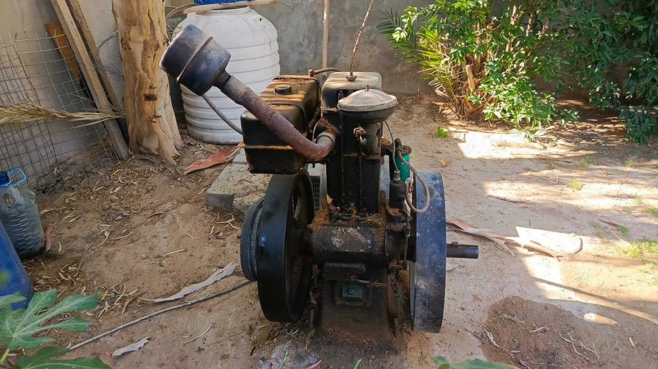 السلام عليكم
لستر للبيع
10 كيفي حجم 8 
نضيف حيل
بعده جديد
السعر 
600 وبي مجال
للاستفسار الاتصال
***********
***********
