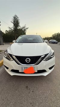 سنترا ٢٠٢٥ • ماشية ٣٥٠٠ كم • جلد أحمر