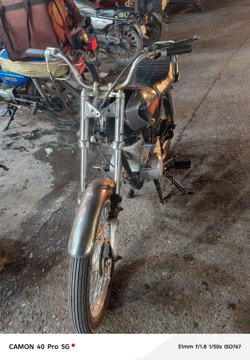 نامي برو موديل 2020 نضيف ضفيرة كهرباء موجود بس عوزة باتري ولايت منفيس اصلي محرك طلقة ع فحص سعر 180 وبي مجال مكان شيخ احمد ***********
