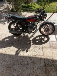 للبيع السعر325 07702924816