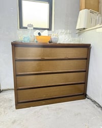 صناعة ياباني • خشب زان • ٤-٦ أدراج