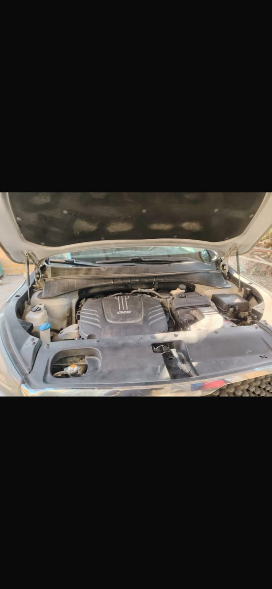 السلام عليكم
موديل 17 اربيل باسمي تحويل ثاني يوم 
كير كفاله 
مكينه كفاله
حداديه كفاله 
تبريد كفاله 
سياره مناقصه شي دينار متصرف عليها 
حادث بنيد فقط كفاله من كلشي احلى من صور 
مكينه 6 سبعه راكب 
مكان سياره غماس 

‭0771 320 8405‬
سعر مناسب 

+964 781 132 6324
