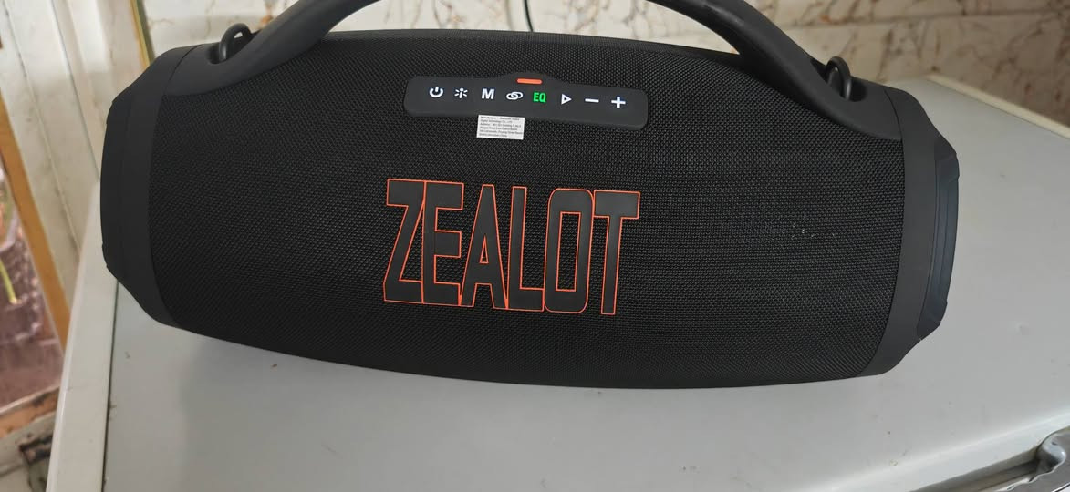 سلام عليكم الزيلوت حجمه تقريبا60سنتمر  الغني عن العريف
اعلى سعر ابيع
مواصفاته معروفه
جديد غراضه كامله بلجيس فقط الكارتون شويه تعبان
للاستفسار على الخاص


**إذا كنت صاحب هذا الإعلان وتريد حذفه لأي سبب، رجاءا أرسل رسالة إلى الدعم الفني**