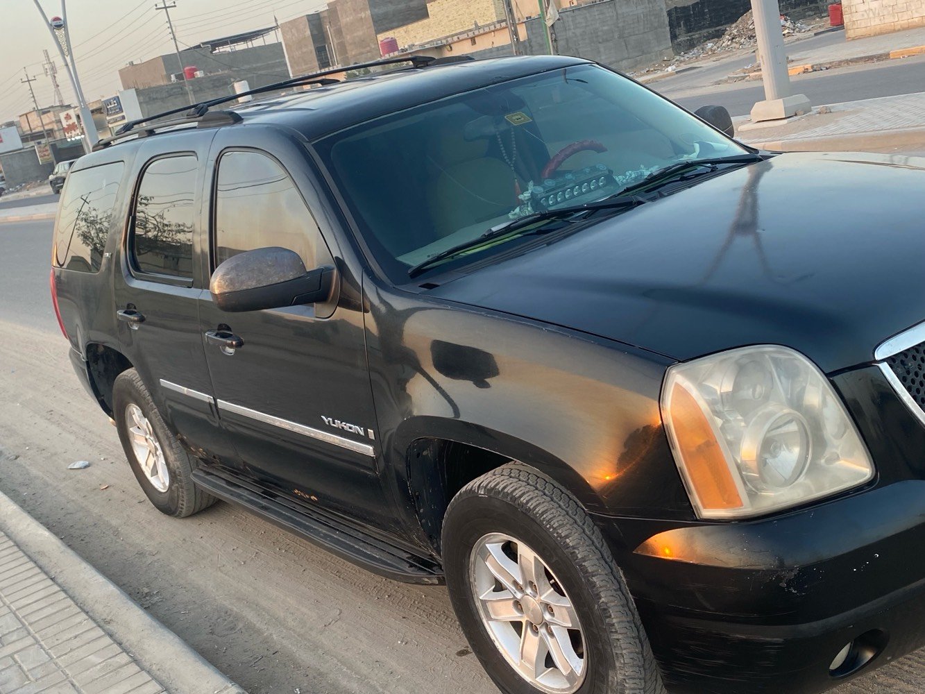 السلام عليكم من رخصت الادمن
سياره ادوات كفاله من الكص والظربه 
مكينه وكير وتبريد شرط واتكفل بهاي المواصفات
اوكف بالعشاير من كل شى 
السعر / 60 ورقه
ابيع او اراوس مع جاجر او اوباما 
عنوان بصره 