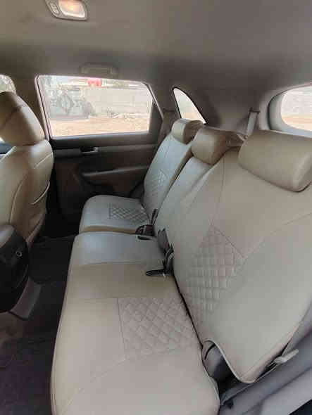 سورنتو ٧راكب ١٤ مكفوله عدئ شبر باب السايق محرك كير مكفولات صدر امامي خلفي جيد جدا تخم تاير أرقام جدد سنويه لسنة ٣٠ هسه جديده تريد وكاله تريد تحويل السعر ١٧٠ وبيه مجال قليل لاستفسار *********** مامتواجد علئ الفيس اني مكلف بالنشر
