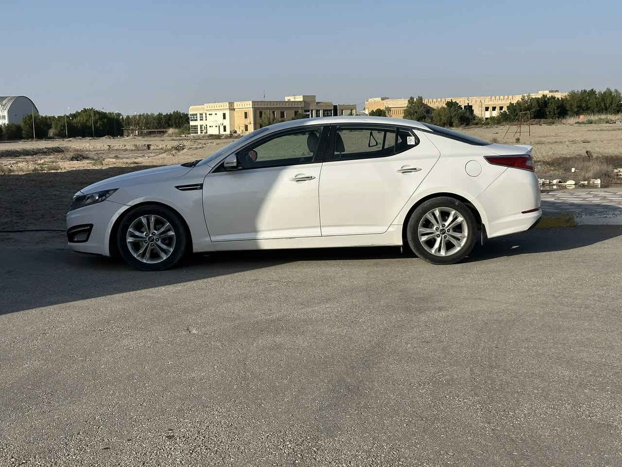 أوبتيما خليجية مديل ٢٠١٤ رقم بغداد باسمي بيها هلال الجاملغ الخلفي ودحجة بالجاملغ الأمامي/السعر ١٣٨ بيها مجال قليل الاتصال *********** ناصرية مركز
