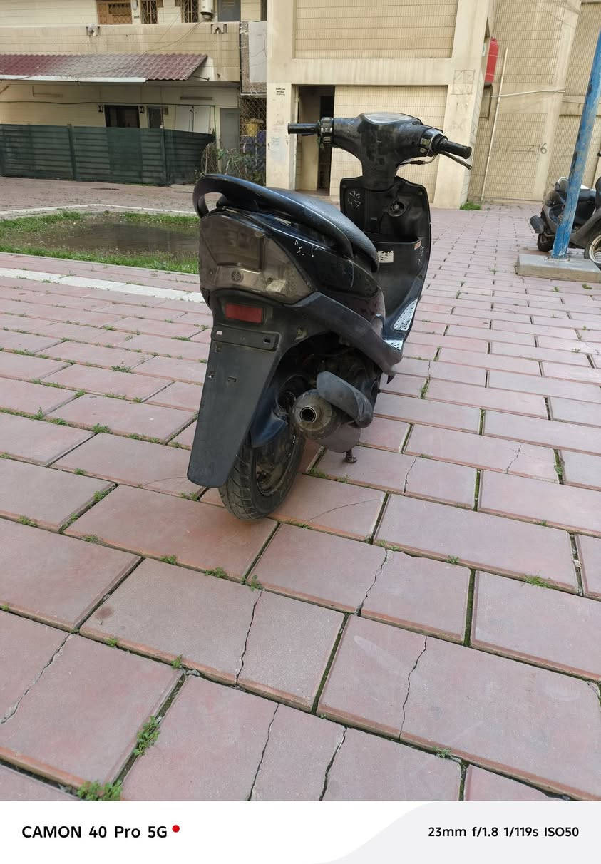 ماكس  عدله  نضيفه  سلف  هندر  مطينه مكفوله  من  صرف  وتبخثر  وتنقيص دراجه    كلش  نضيفه كامله مكمله  سعر  ٤٢٥الف  وبيه  مجال  بصيط  كلش  مكامي  العلاوي بغداد ***********
