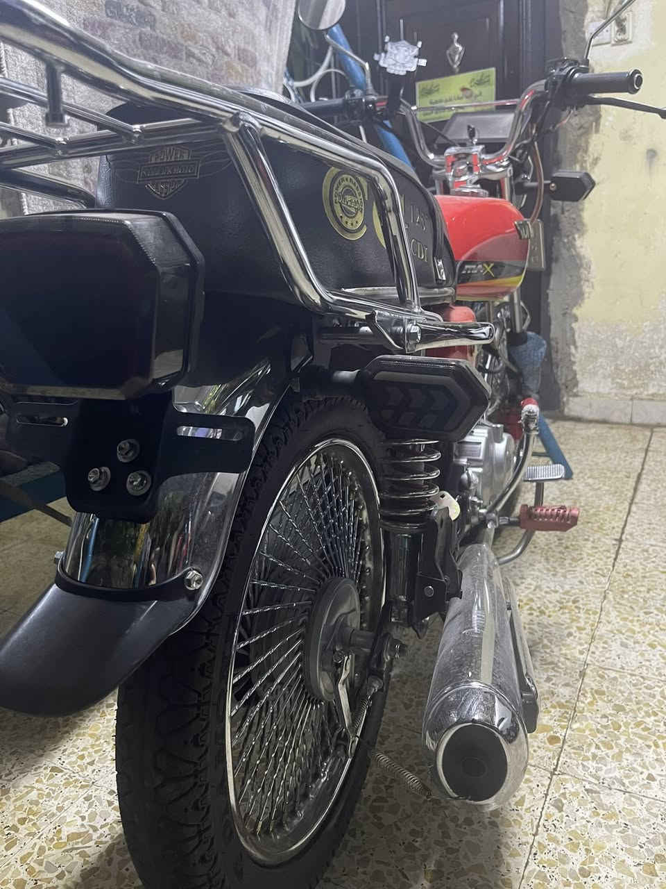 سلام عليكم
لل بيع ايراني سونليك موديل ٢٤ مرقم كركوك انكليزي دراجه اخو جديد مستعمل قليل نضافه فول محرك cc١٢٥ نضام ٥ كير بس تانكي من صفحه طب جوه مثل الي بل صوره بس مابيها اي خلل سعرها مليون و ٦٠٠ الف وبيها مجال بسيط اذا مو شراي لا تكسر بل حلال عالم شراي يتواصل عل واتساب او يختبرني ***********
