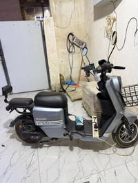 دراجة R900 للبيع  استخدام قليل (اقل الشهر ) نظيفة جداً السعر 500 الف ع...