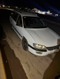أوبل بزون • سيارة أوبل • أوبل 1995 • محرك 1800 • كير عادي • سنوية جديد...