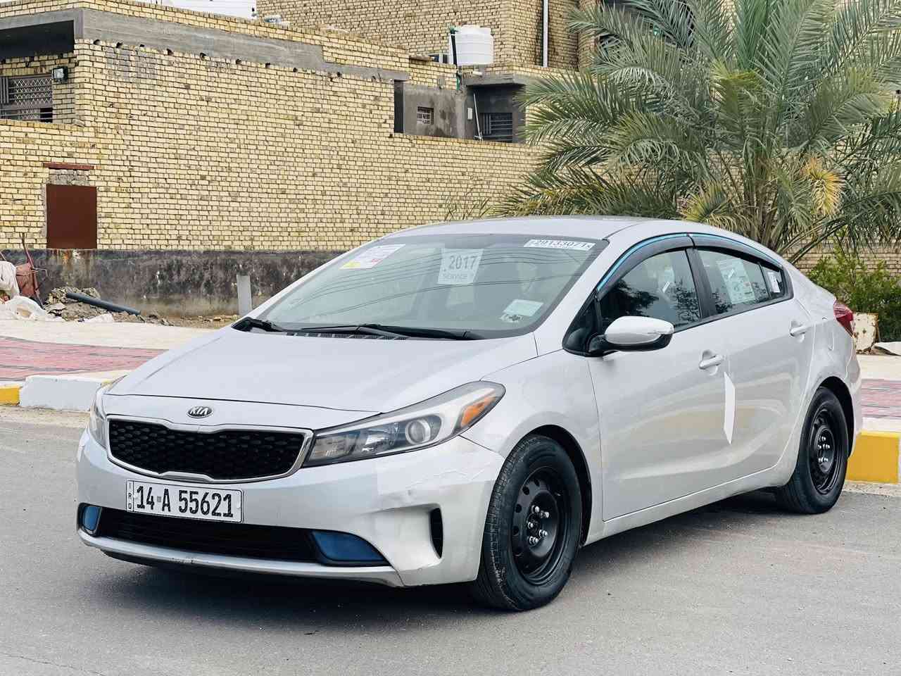 سلام عليكم فورتي 2017حره تحويل ثاني يوم وارد مريكي صور الحادث بلمنشور كفاله ضربه وصبغ وتبديل ماعده جاملغ امبدل اصلي مواصفات سياره كامره دوار تحكم سترين مكينه 2000 دوش جاهز الخير مكينه كير تبريد حداده مكان سياره الناصريه 
السعر 113 وبيها مجال
الرقم ***********
