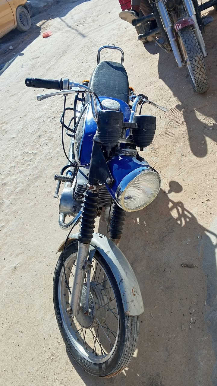 السلام عليكم ماطور للبيع سايس 3لحيم بلخشم وجوه الكشن ماطور خير من الله***********مكان كوفه السعر ٨٥٠وبيه مجال
