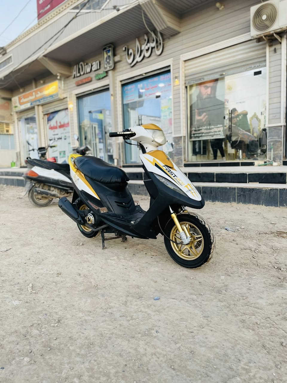 يالله ❤️/سلام عليكم دراجه ماكس عدله للبيع دراجه خير من الله فول شلعه معدل بوشه49هندر سلف بكل وقت دراجه عليهه تزويد ويل نجمه دبلات اصليه استان صفح استان وسط تاير جلاتين يدات كهربيات كلهه شغاله دراجه فولل كفرات جدد صلنصه كاتم دراجه شرط معدل اذا مو 120مرجوعه كلجات فول اشاير شغاله دراجه خير من الله فقط للبيع المكينه خرسه تجي تفحص اذا مو خرسه ترجع حته لدهن جديد كج سرعه شغال يعني دراجه فقط للجناي شراي اتصل ع رقم/***********/مكاني ديالى بعقوبه كاطون /وتحياتي وسعر لدراجه 550وبيهه مجال للطيبين
