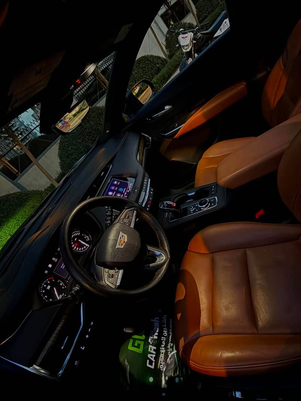 Cadilac XT4 2022 V4T
پانۆراما،شغال،داتاشۆ،بەسمە,٥ بەسمە،برێک بەسمە،ئۆتۆ ستۆپ،ڕادار پێش و دوا،کامێرا(٣٦٠)،کوشن جلد،کوشن هیتەر، کوشن تەبرید،کوشن مەساج،کوشن خەزن،ئاوێنە ڕادار،ئاوێنە کامێرا،سندوق جەگ،دەرگا لید،کارپلەی،خەتی جادە،ناو فۆرمیگا،ناو خەنەی، دەبڵ ئەکسل،،٤ مۆد لێخورین،normal-AWD-sport-offroad
سەیارەکە زۆۆر زۆر تازەیەو کامل سێرڤزی بۆ کراوە
ڕەقەم و سەنەوی تازەیەو بە ناوی خۆمەوەیە
گێڕو مەکینەی بە شەرت بێ دوکەڵ بێ بوخار بێ کرانەوە
سەیارەکە تەنها ٣٧ هەزار ڕۆشتوە
١پارچە و یەک پەلەی بچوک بۆیاخە بێ ناو گرتن
شوێن:سلێمانی
نرخ:188$💵
0771 885 0202 السليمانية, العراق
