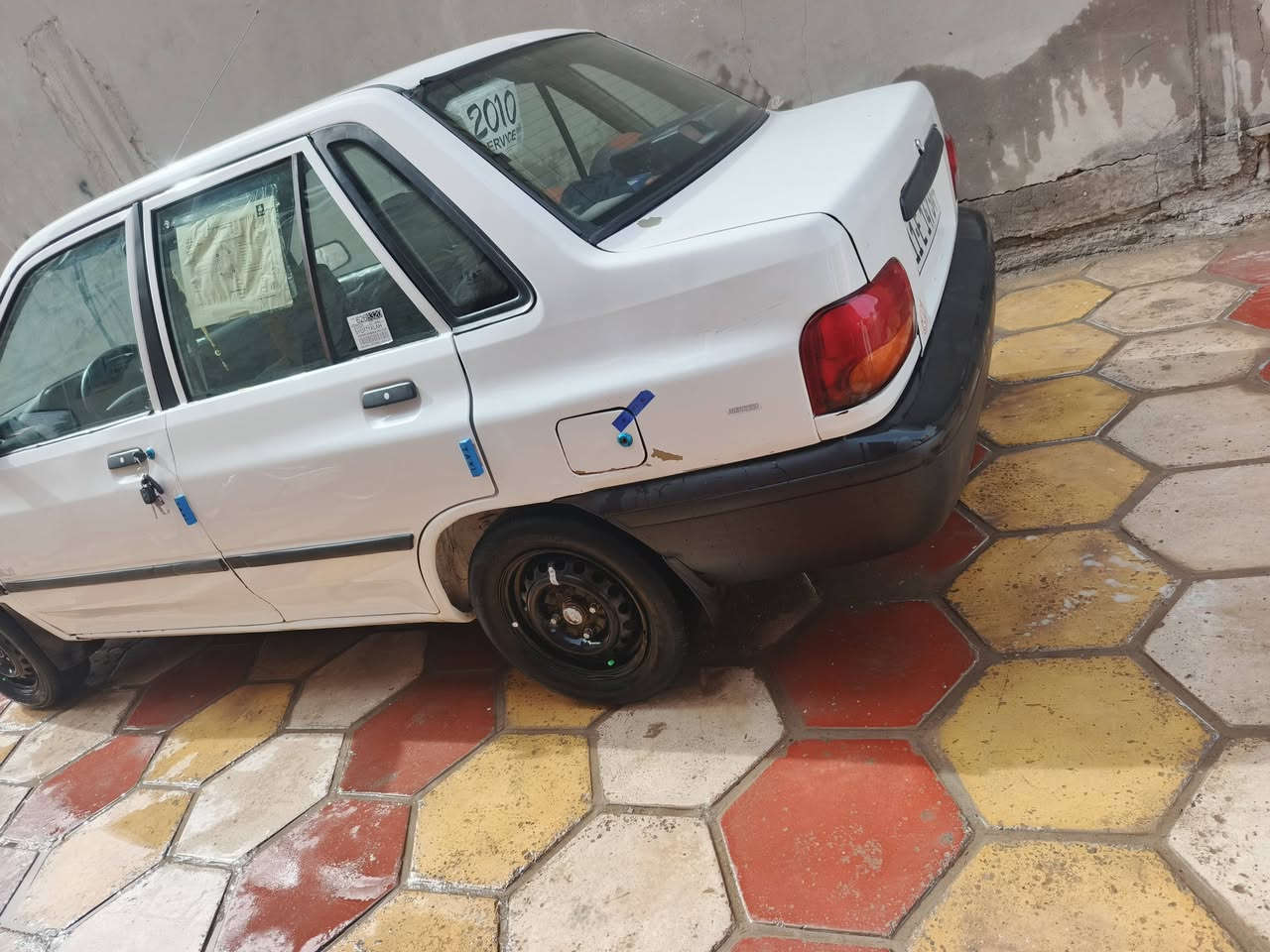 سلام عليكم سايبة البيع سيارة جاهزة وكاملة من كلشي سيارة كفالة من عدة طخات بارد 
نواقص السيارة مشط ستيرن 
والبور مال المشط
تخم تاير نقص نص عمر عمر جواهة 
غرفة ترتيب يرادلهة 
. تبريد شغال تتفئة شغالة سيارة الباقي كلة جاهز 
رقم نكليزي بغداد بسمي شخصين تحويل ثاني يوم 
مكان السيارة بغداد الشعلة ***********هاذة الرقم بي واتساب 
سعر السيارة 39وبيهة مجال وبيهة شغلات من تجي تشوف اكلك عليهن سعرهة 39وبيهة مجال موديل 2010
