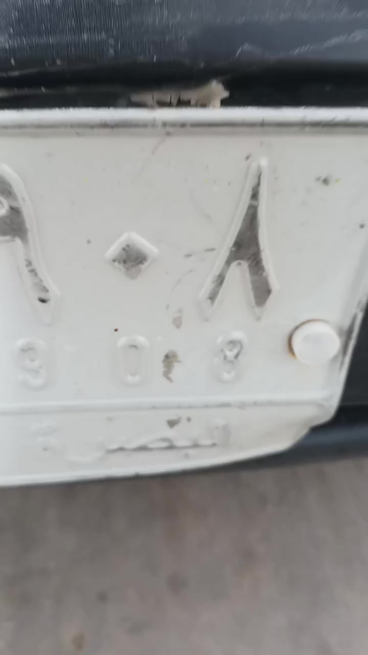 السلام عليكم شباب سياره سايبه للبيع موديل 2009 رقم بصره الماني سنويه عضم عاج ساقطه بل 2019مكينه وكير شرط الكفاله كهربايات كله شغال حداديه نظيفه تبريد ثلج 🥶سياره جاهزه من كلشي السعر 9وبيه مجال لشراي مستعجل على البيعه  مكاني بابل مامتواجد على الفيس هذا رقمي *********** الاتصال فقط  المو شراي لايتصل ويتعبني  رجاء
