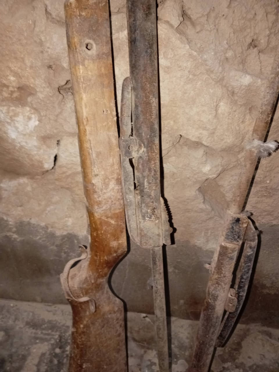 غراض للبيع بسعر مناسب الخاص اجاوب وبالتعليق اجاوب وهلا بالجميع


**إذا كنت صاحب هذا الإعلان وتريد حذفه لأي سبب، رجاءا أرسل رسالة إلى الدعم الفني**