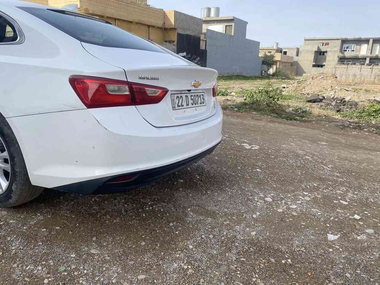 ماليبو موديل 17 للبيع بشرط كير مكينه وارد أمريكي 
Ltموصفاتها معروفه 
تحكمات 
تثبيت سرعه 
اوتو ستوب 
اشاير مري 
خمس بصمات 
كشن كعرباء 
تبريد قطعتين 
باقي موصفات معروفه 
ضربتها فقط دعاميه 
سونار مرفق بلمنشور 
سعر 115 
اتصال ***********
