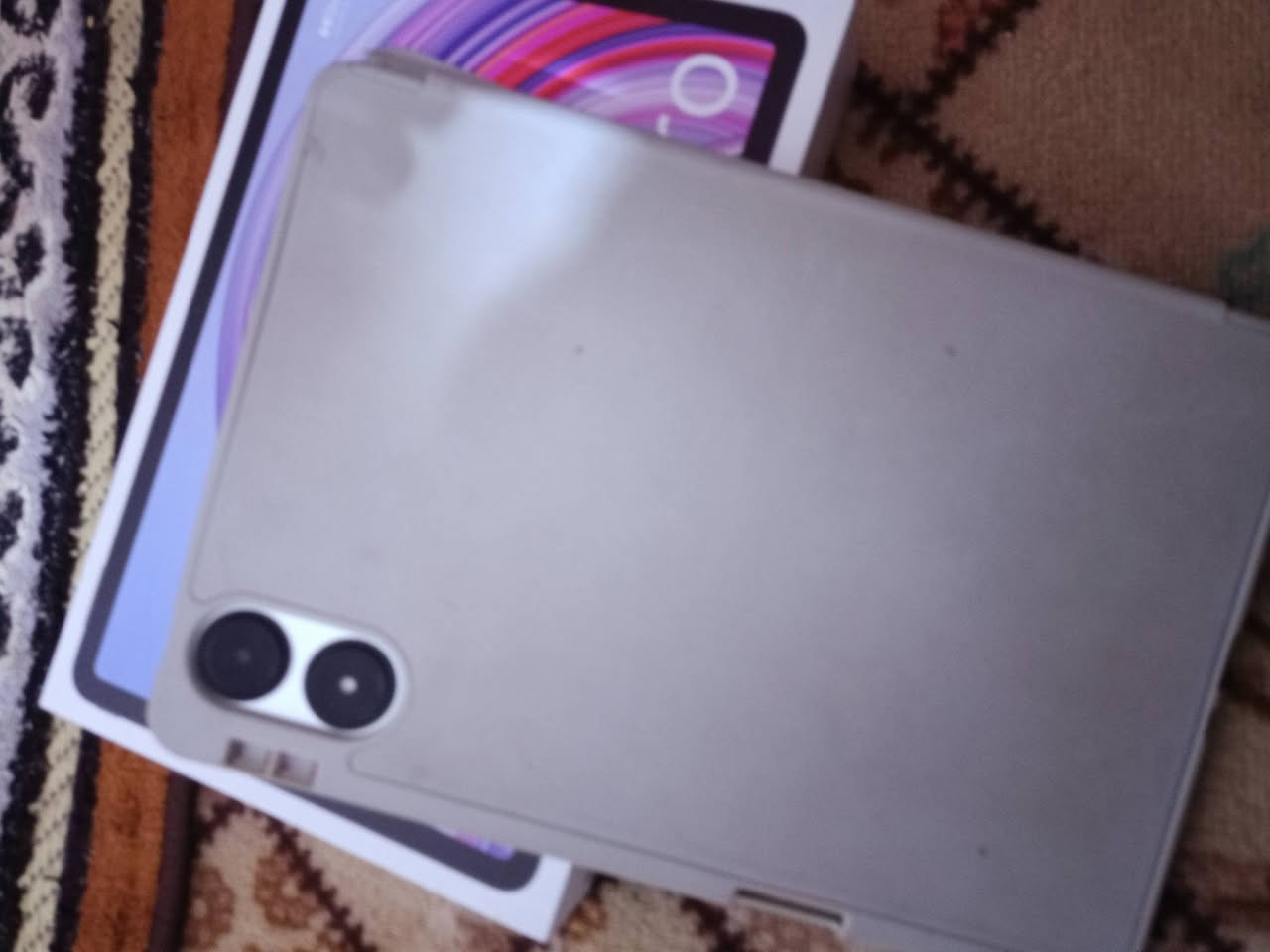 سلام عليكم
ايباد _ redmi pad pro (ريلمي باد برو) 
شاشه 12.1 _ (120Hz) 
ذاكره 256 +عشوائيه 16
بطارية 10000MAH
أضافة الئ شاحنه 33W
4 سبيكرات 
مستخدم قليل 
تواصل ***********
السعر 250 وبيه مجال قليل
