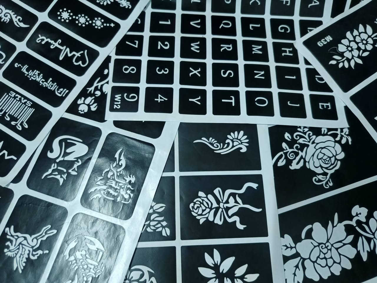 احلى نقشات الحناء الهنديه و العربيه 
تعالوا قبل متخلص الكميه


**إذا كنت صاحب هذا الإعلان وتريد حذفه لأي سبب، رجاءا أرسل رسالة إلى الدعم الفني**